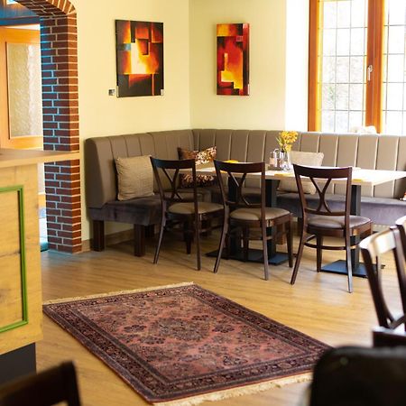 Hotel & Restaurant Hubertus سيهندي المظهر الخارجي الصورة