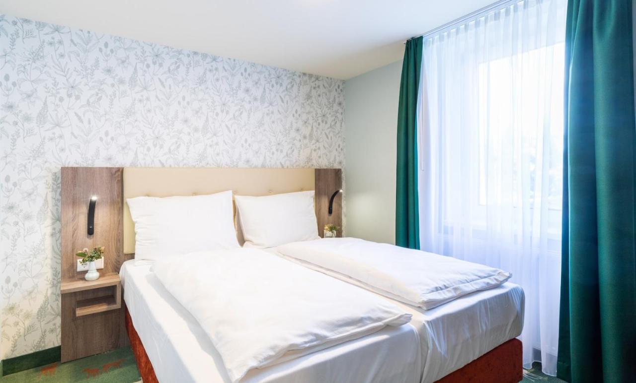 Hotel & Restaurant Hubertus سيهندي المظهر الخارجي الصورة
